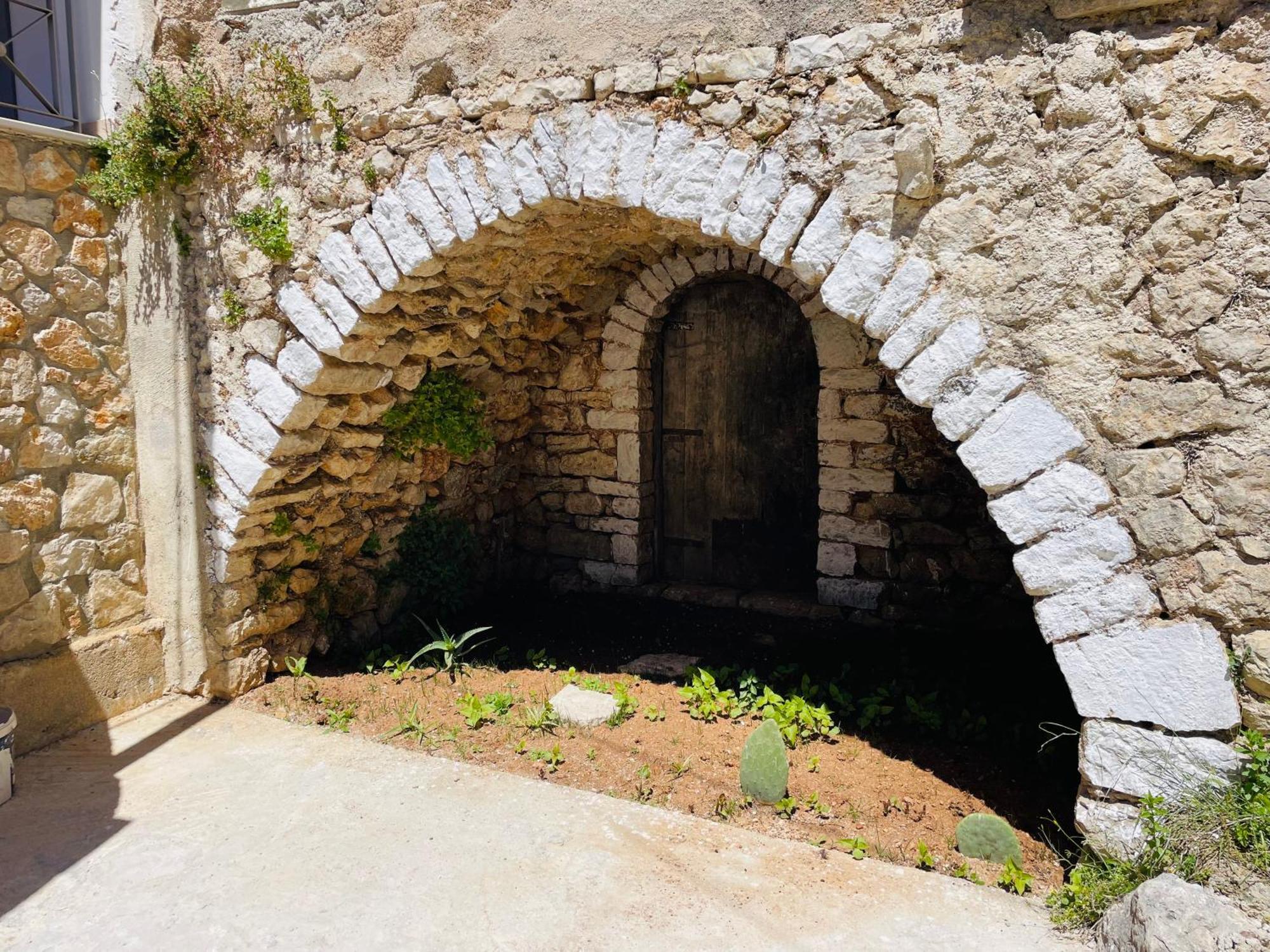 Guesthouse Near The Castle Of ヒマラ エクステリア 写真
