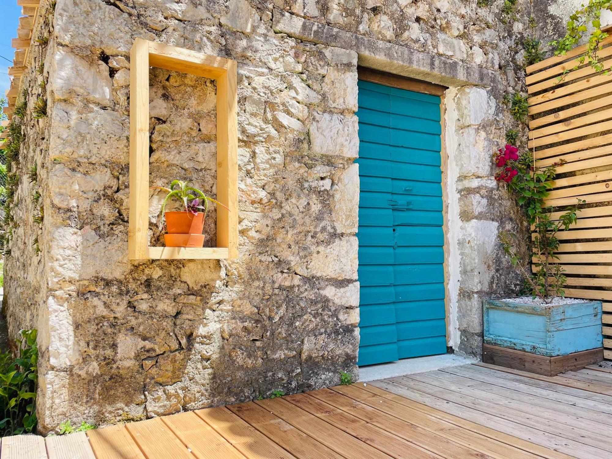 Guesthouse Near The Castle Of ヒマラ エクステリア 写真
