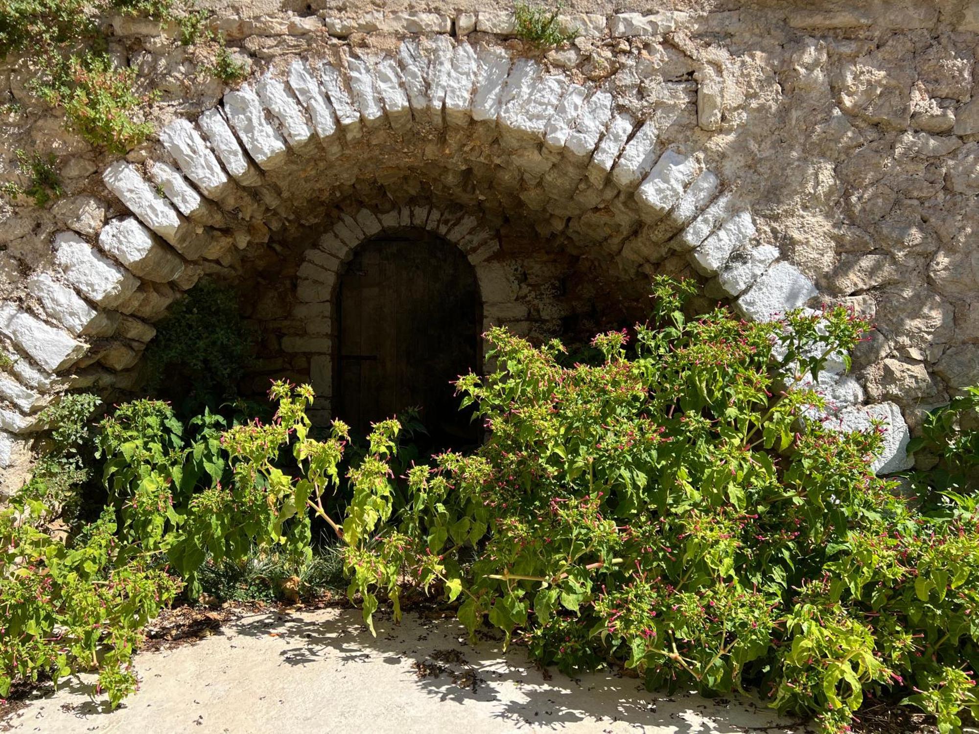 Guesthouse Near The Castle Of ヒマラ エクステリア 写真