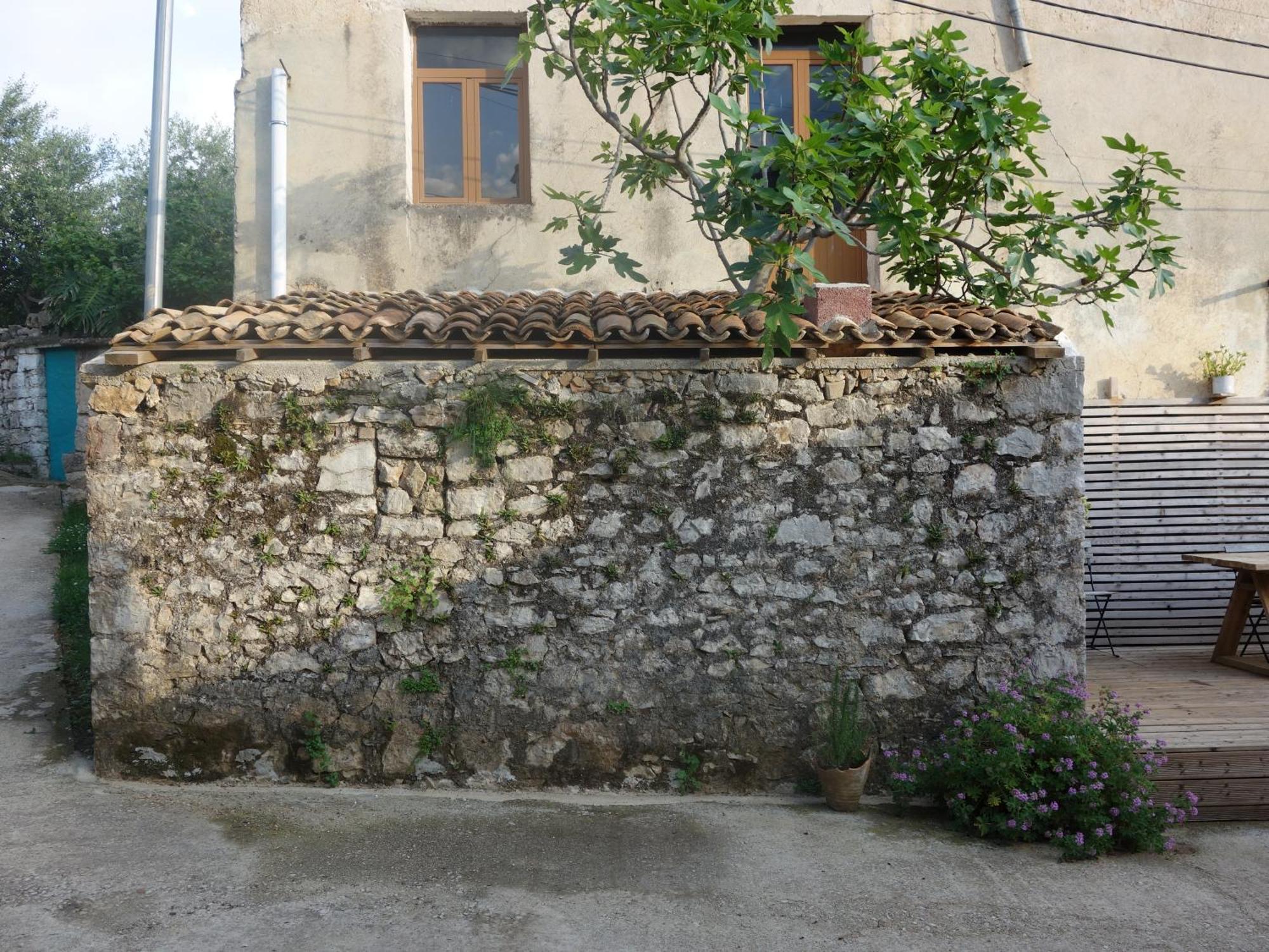 Guesthouse Near The Castle Of ヒマラ エクステリア 写真